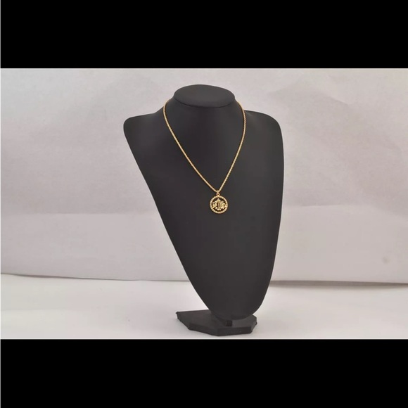 Christian Dior Gold Plated Pendant Necklace EUC - Picture 3 of 11